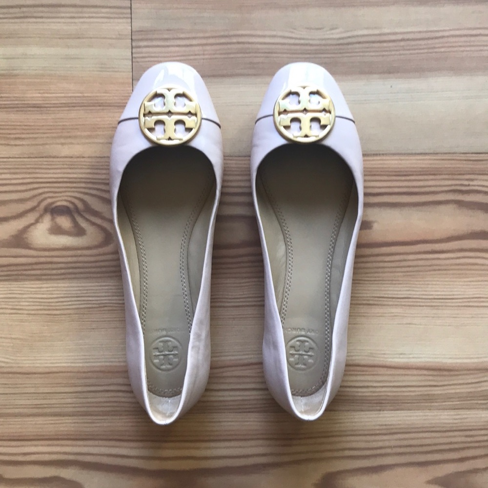 Tory Burch Chelsea cap toe ballet flat size 6